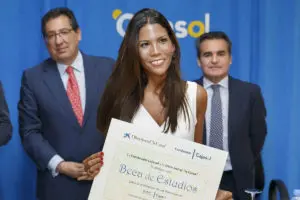 Becas y ayudas Instituto Cajasol Sevilla