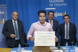 Becas y ayudas Instituto Cajasol Sevilla