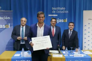 Becas y ayudas Instituto Cajasol Sevilla